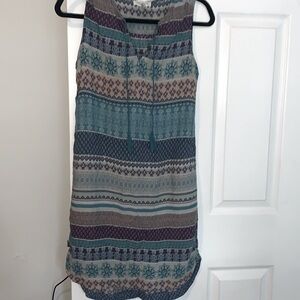 Short sleeve top
Size small